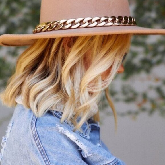 WIde BRIM FASHION HAT W/ CHAIN ACCENT - Picture 4 of 11